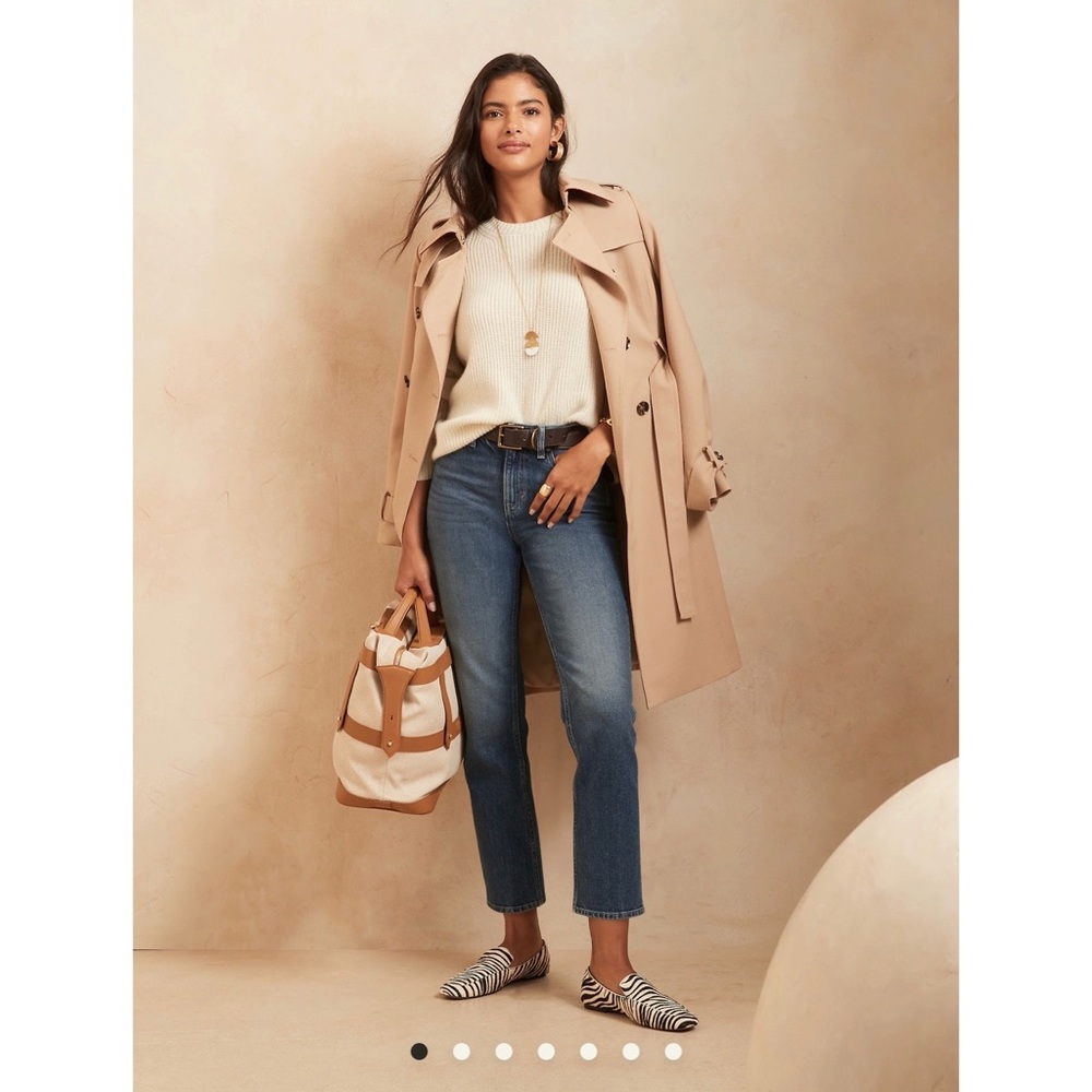 Straight Ankle Jean (Medium Wash)